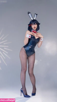 Shirogane_sama [ shirogane-sama-1 ] - Need to get the claws and toes done again 💅  Any gentlemen out