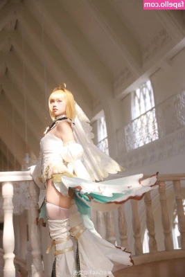 g44gallery - hi friends. I made a video with these pics, ready to see it?