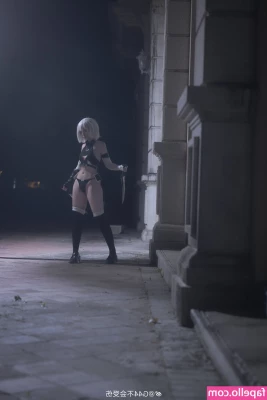 g44gallery - Roommate finally left after the snow
