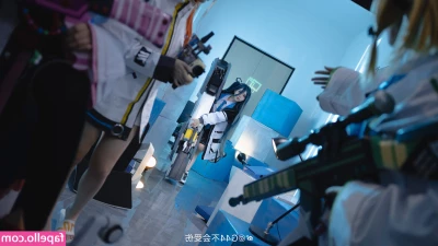 g44gallery - Huh?