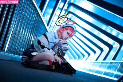g44gallery - Juicy