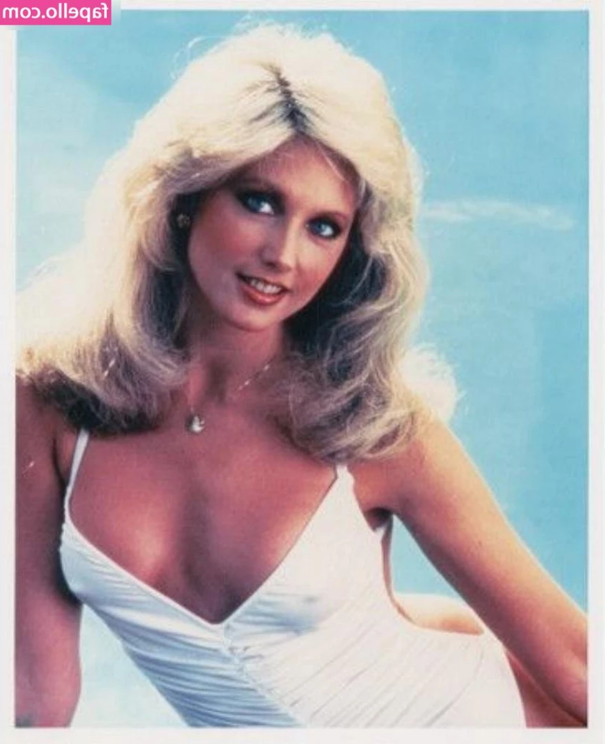 Morgan Fairchild [ morgan-fairchild ] - Pretty pink lipgloss
