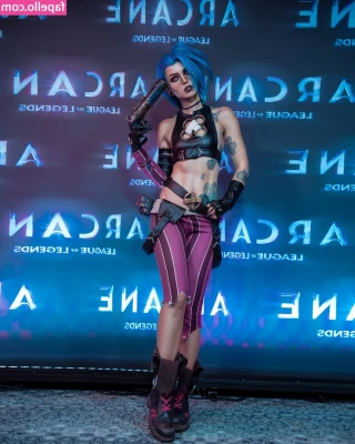 Jinx Cosplay Arcane [ jinx-cosplay-arcane ] - Just listen to those cheeks clap when I grab them with my little