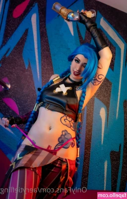 Jinx Cosplay Arcane [ jinx-cosplay-arcane ] - I ve been bad daddy