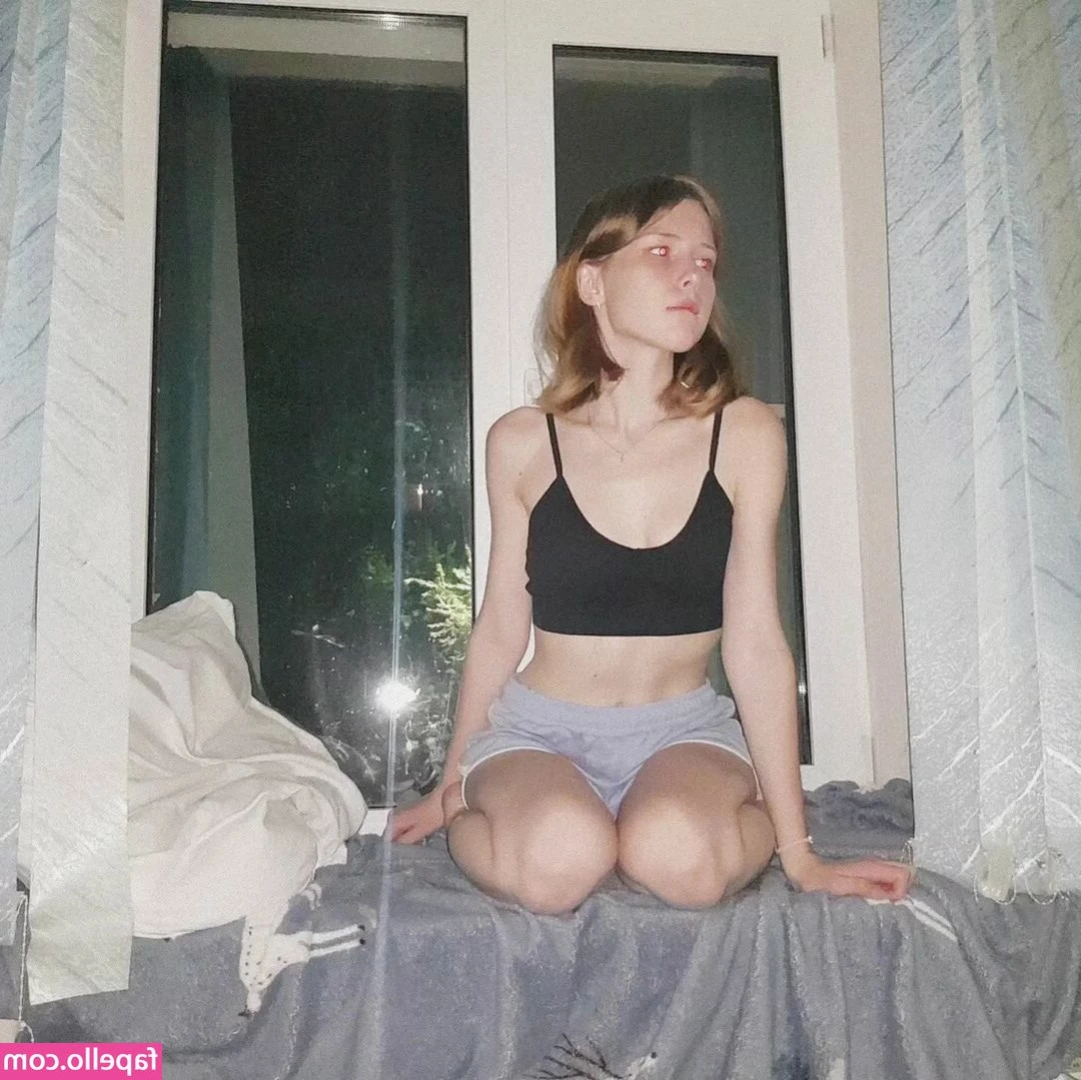 pussutoy - Séance réelle b4llbusting  8min43  Pendant cette séance réelle 