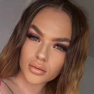 tummyemma2