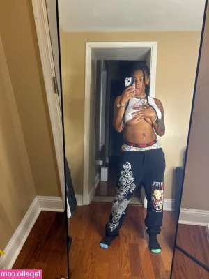 Yunique - So is it Titty Tuesday   or Taco Tuesday    Come fuck around  amp 