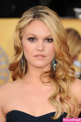  [ julia-stiles ] - Morning guys  Got a little hard in the station bathroom this morning