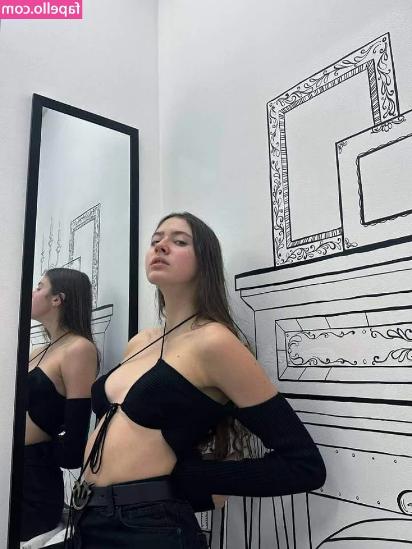 Stefania Deriabina [ stefania-deriabina ] - You like being humiliated!?