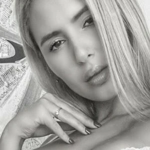 Aliss Blond