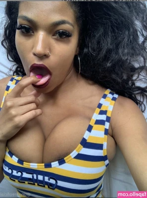 Tina Fire [ tina-fire ] - What would you guys love to see more of?🥰