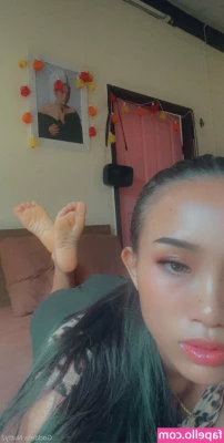 goddessnutty2 - Don't you wish it was you suffering under these boots?