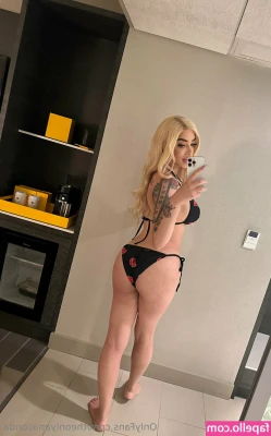 theonlyanaconda [ theonlyanaconda-1 ] - Always ready for a good spanking. 👅