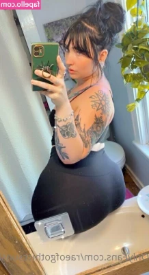 raeofgothiccsunshine - Hi baby how are you