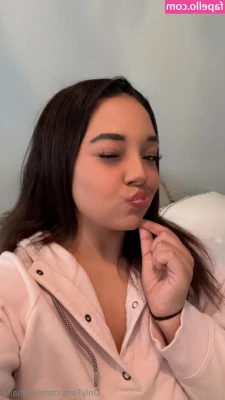 asiahall0 - Lovely curves