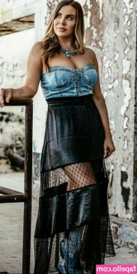 kaitlyn_vincie [ kaitlyn-vincie ] - I could be without clothes  but I leave that to you who write to me