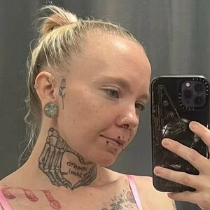 blondetattooedprincess98