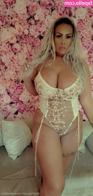  [ levibabestation ] - Join me for a bubble bath