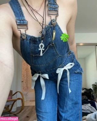 Hannah Alligood [ hannah-alligood ] - Tips appreciated