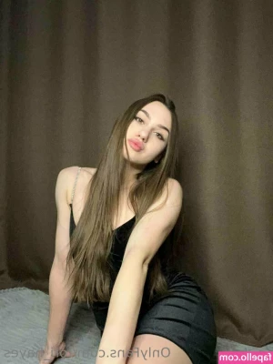 Tori_Hayes [ tori-hayes ] - Mommy needs some ALONE time