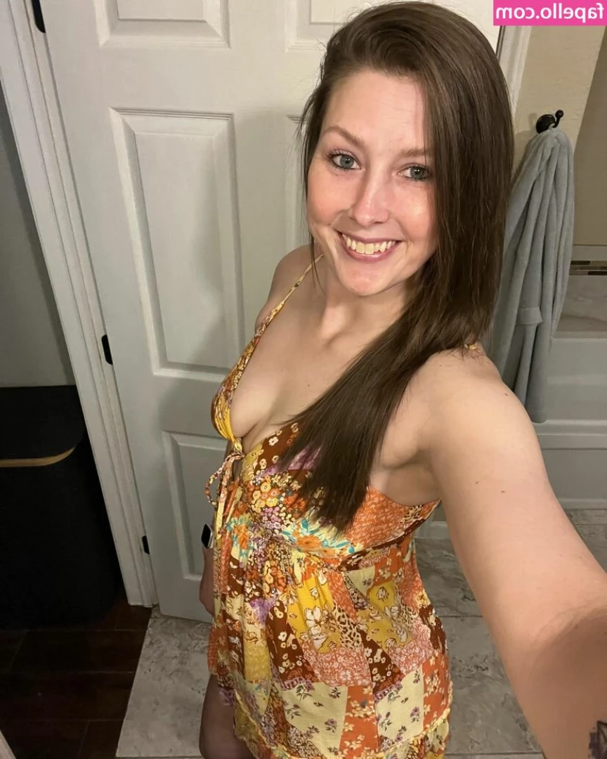 Katywithabooty [ katywithabooty-2 ] - You need to see this   ADD THIS HOT BABE  https onlyfans com