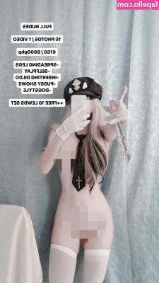 Akari_Cos [ akari-cos ] - I guess this is why my ex’s walked behind my a little bit held my