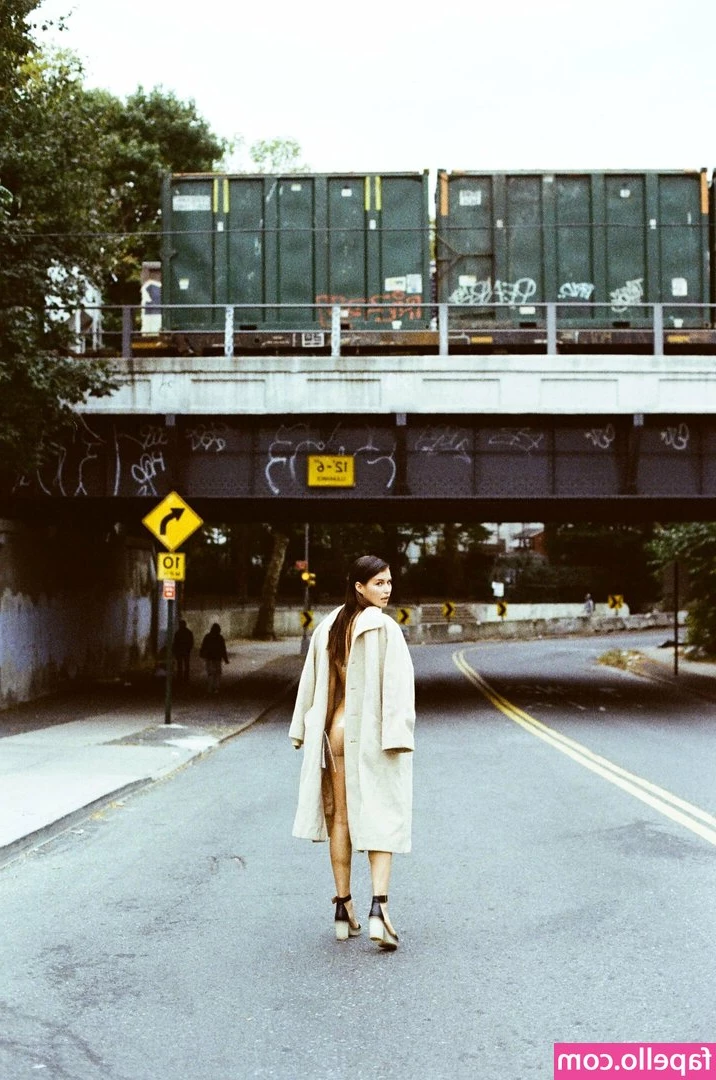 Brittani Bader [ brittani-bader ] - Hola amor