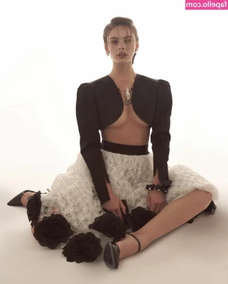 Meika Woollard [ meika-woollard ] - Baby  how do you look at what to spend tonight so so that we feel all