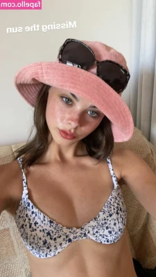 Meika Woollard [ meika-woollard ] - Show and tell