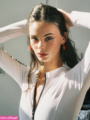 Meika Woollard [ meika-woollard ] - Go find your favorite video of mine and edge to it. 😤😇