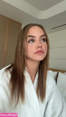 Emma Brooks [ emma-brooks ] - Hello there! Do you miss me? 💗Limited Space Free Trial!💗 Claim