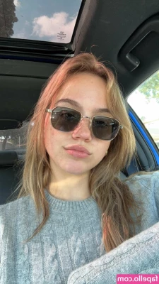 Emma Brooks [ emma-brooks ] - All this running doing wonders for my thighs