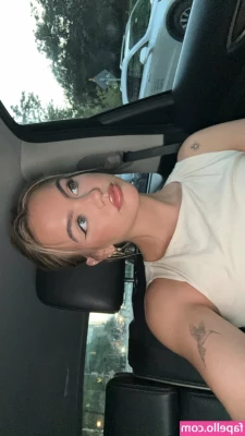Emma Brooks [ emma-brooks ] - Eating a pizza after work.