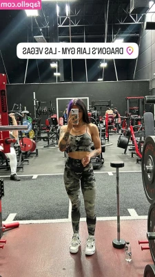 Cora Jade [ cora-jade ] - wanna fuck me from behind?😉❤️