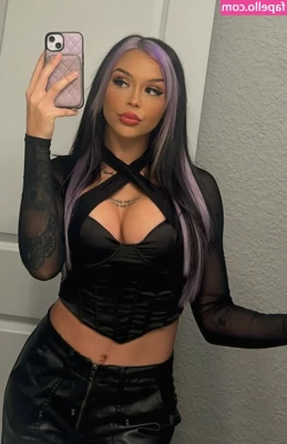Cora Jade [ cora-jade ] - Going LIVE in 30 minutes!!!