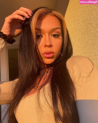 Cora Jade [ cora-jade ] - Show me your fire   I ll show you mine