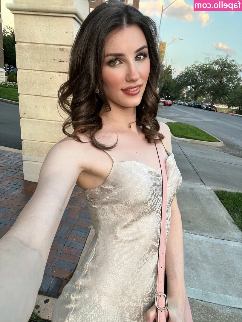 Stacy Cay [ stacy-cay ] - Bath me in flowers then eat out my ass or bath me in flowers and eat