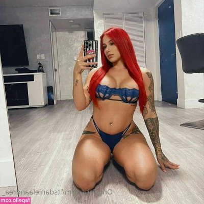  [ itsdanielaandrea ] - Horny hotel room fun