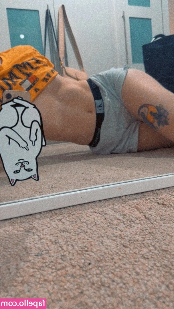 Emilyispro - https onlyfans com 739145196 msmoneyybag