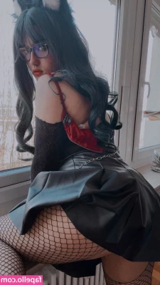 niniitard - Wish your face was in between them😘😩