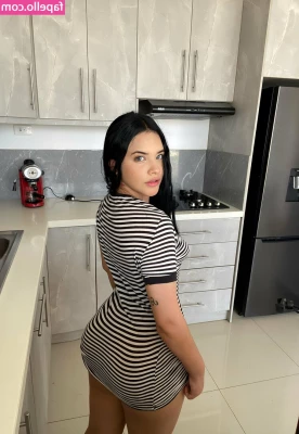 Vhalery Reina [ vhalery-reina ] - Top model