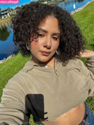 tranquilitywithtasha - 👧 NATURAL BABE @lips_amelia 🍓 READY TO GET FUCKED DIRTY😻 SHE