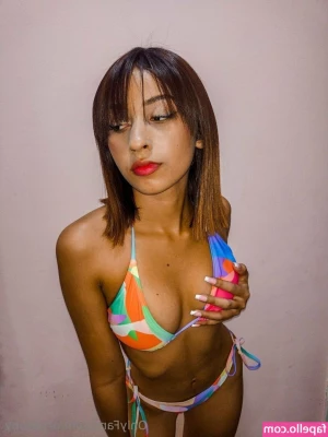 aryababy - I m obsessed with the veins on my boob