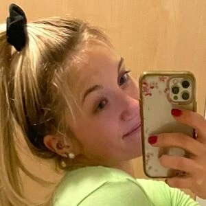 elly_luv