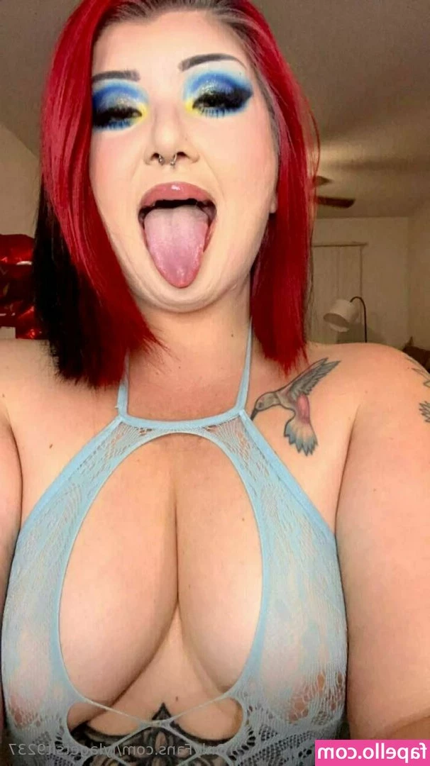lylagetsit9237 - Honestly one of my favorite photo sets yet. Something beautiful about