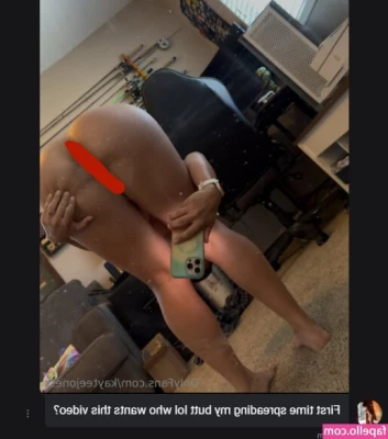 Katie Jones [ katie-jones ] - Don’t you just love being bent over a desk 😜