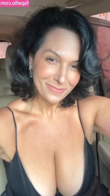 Ileuza Elias [ ileuza-elias ] - Spreading for you 💦🍆