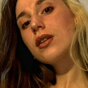 faavblondiee