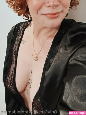 gemidemure - Follow @kittykaybaby FREE for now💋 Kittykay is here to play! I’m