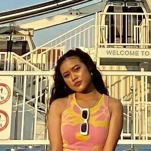 estefyshumof